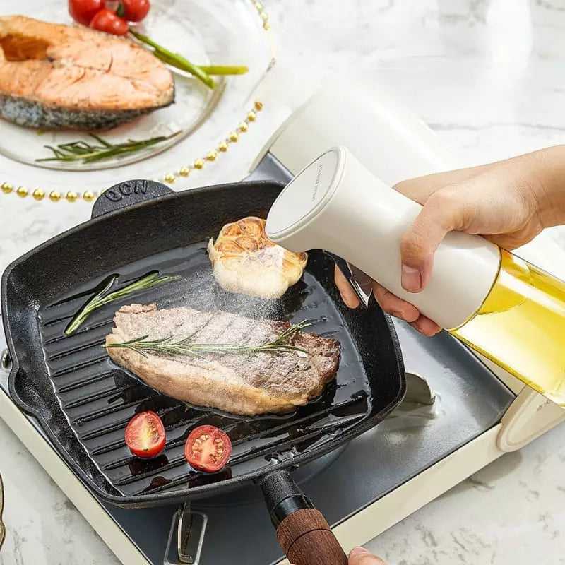 Borrifador de Azeite Dispenser Porta Azeite e Vinagre Castiliani, prático e elegante para temperar alimentos.

